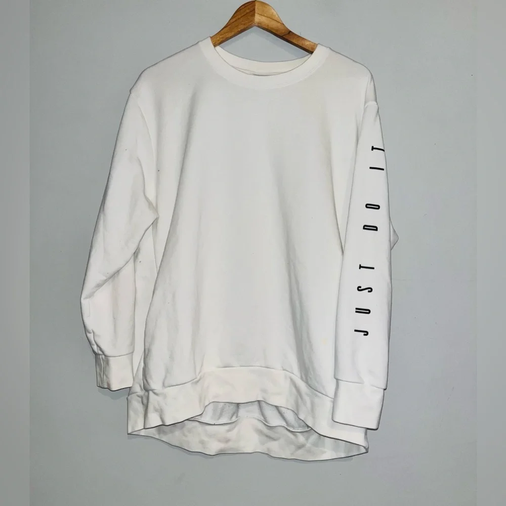 Nike Crewneck Sweatshirt White sz XL - Picture 1 of 9